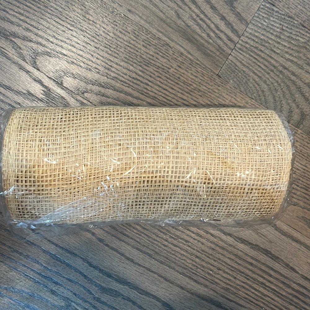 BURLAP - Picture 3 of 5